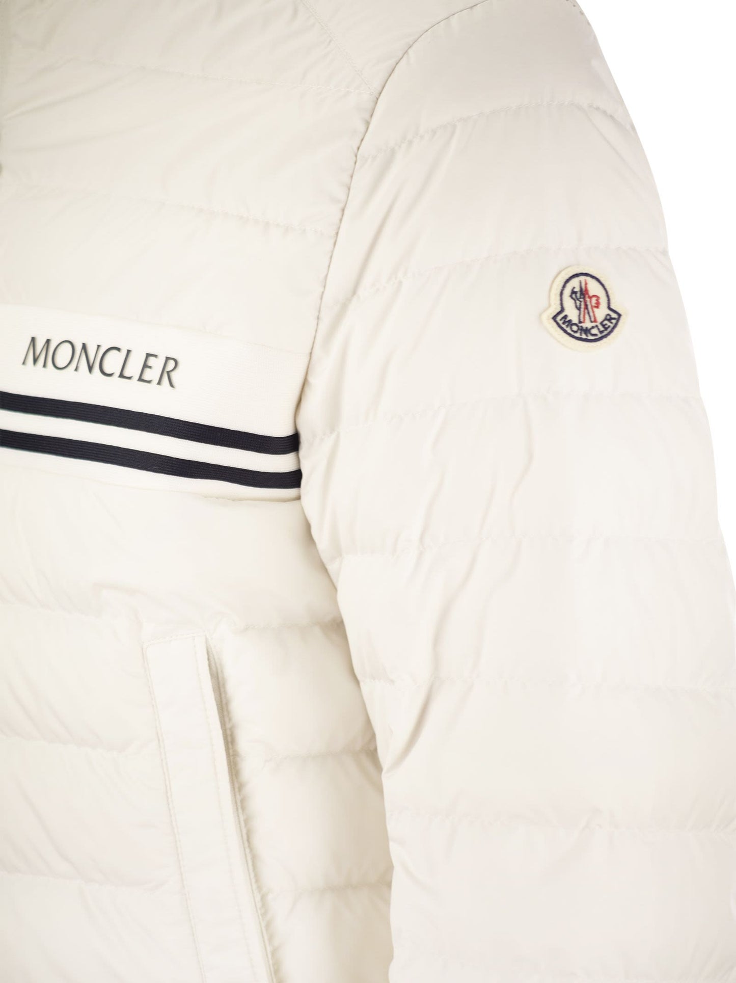 Moncler Mounier Lightweight Down Jacket